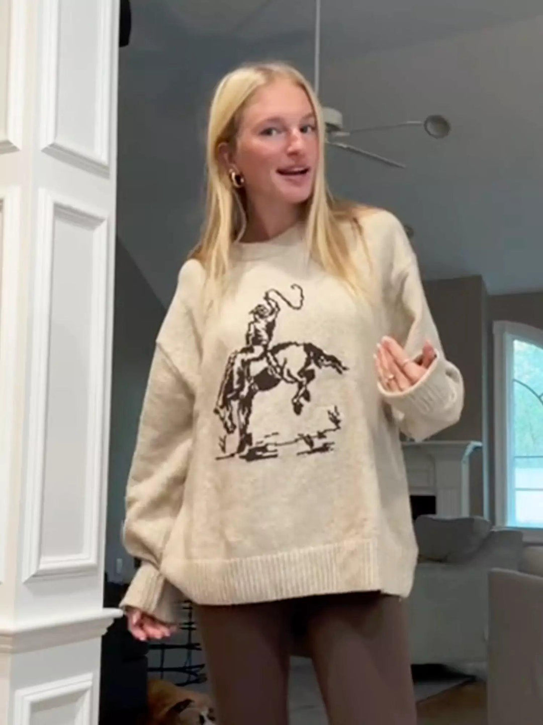 Rundhals sweater med cowboymotiv